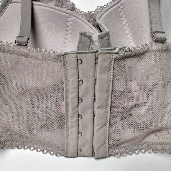 Victoria’s Secret Dream Angels Long Lace Bra - Picture 5 of 8